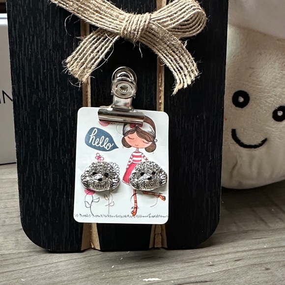 Silver fashion Earrings. New - Picture 2 of 2